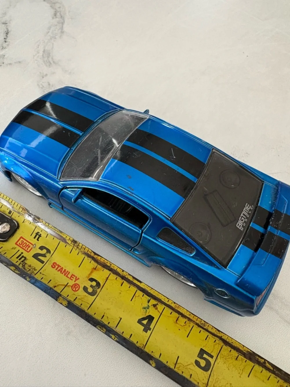 2006 Mustang GT scale 1:32 car model